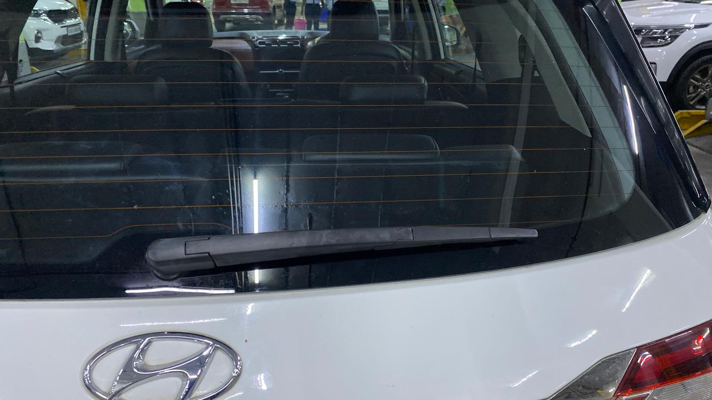 2022 Hyundai ALCAZAR PLATINUM(O) 7STR 2.0 AT, Petrol, Automatic, 60,883 km, Rear Wiper