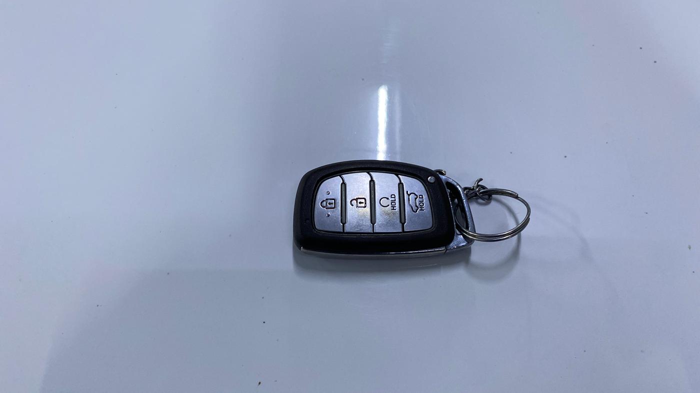 2022 Hyundai ALCAZAR PLATINUM(O) 7STR 2.0 AT, Petrol, Automatic, 60,883 km, Key Close Up