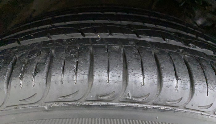 2018 Hyundai Tucson 2WD AT GLS PETROL, Petrol, Automatic, 33,362 km, Right Rear Tyre Tread