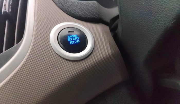 2017 Hyundai Creta SX PLUS 1.6 PETROL, Petrol, Manual, 85,068 km, Keyless Start/ Stop Button