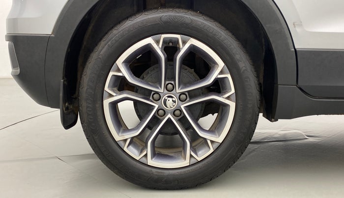 2021 Skoda KUSHAQ STYLE 1.5 TSI MT, Petrol, Manual, 12,710 km, Right Rear Wheel