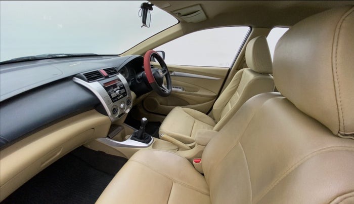 2011 Honda City 1.5L I-VTEC V MT, Petrol, Manual, 1,45,074 km, Right Side Front Door Cabin