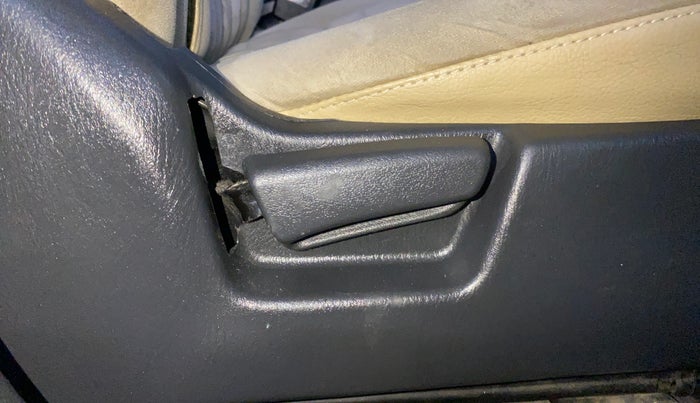 2017 Maruti Alto K10 VXI (O) AMT, Petrol, Automatic, 35,252 km, Driver Side Adjustment Panel