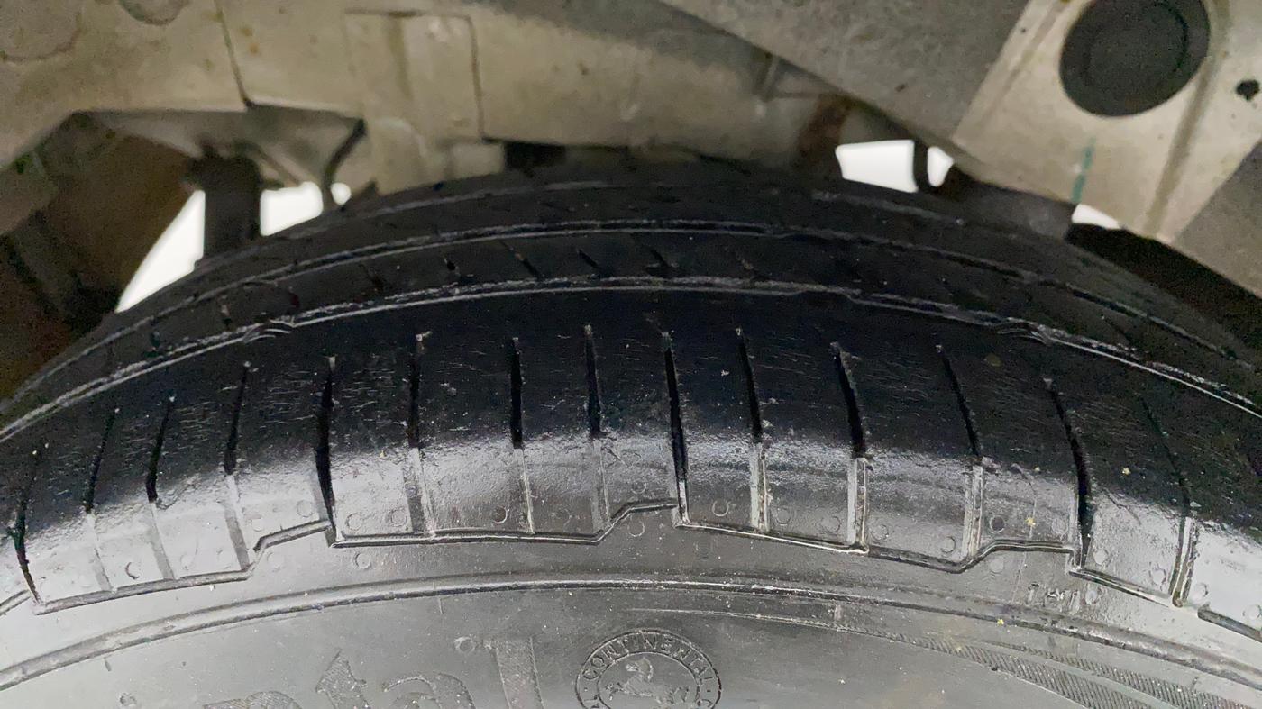 2014 Hyundai Santro Xing GL PLUS, Petrol, Manual, 77,182 km, Right Rear Tyre Tread