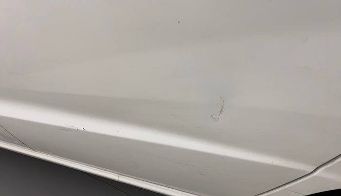 2014 Hyundai Santro Xing GL PLUS, Petrol, Manual, 77,182 km, Rear left door - Slightly dented