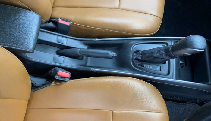 2021 Maruti Baleno ZETA CVT PETROL 1.2, Petrol, Automatic, 33,479 km, Gear Lever