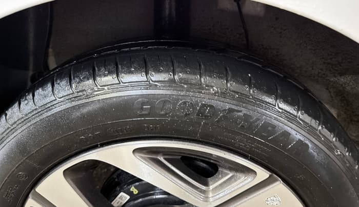 2023 Hyundai AURA SX 1.2, Petrol, Manual, 19,587 km, Right Rear Tyre Tread