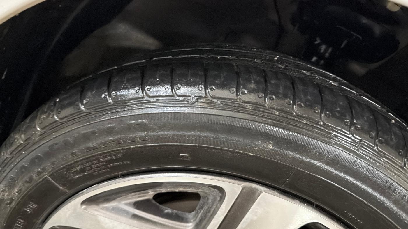 2023 Hyundai AURA SX 1.2, Petrol, Manual, 19,587 km, Right Front Tyre Tread