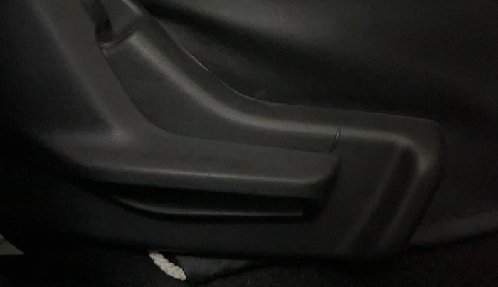 2019 Maruti Swift LXI, Petrol, Manual, 55,344 km, Driver Side Adjustment Panel