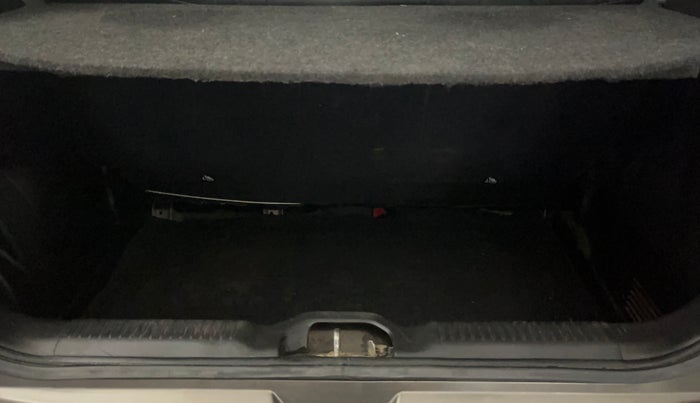 2019 Maruti Swift LXI, Petrol, Manual, 55,344 km, Boot Inside