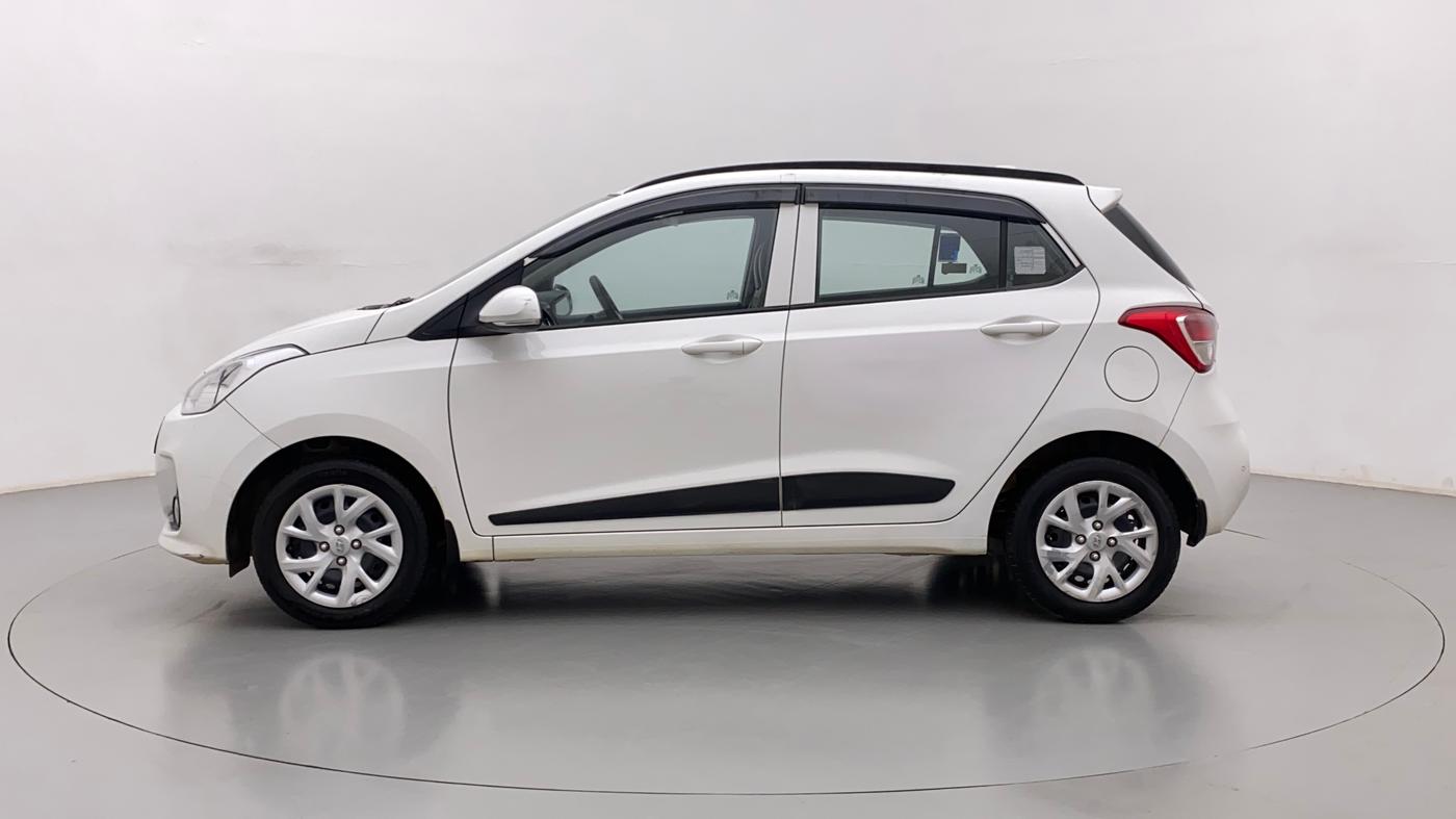 2017 Hyundai Grand i10 SPORTZ (O) 1.2 KAPPA VTVT, Petrol, Manual, 33,854 km, Left Side