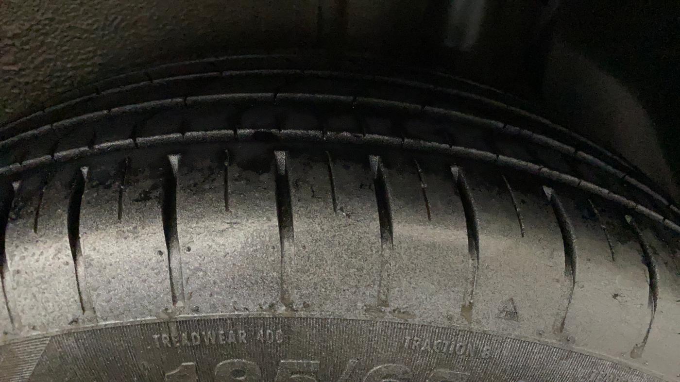2017 Maruti IGNIS DELTA 1.2 AMT, Petrol, Automatic, 83,244 km, Left Rear Tyre Tread