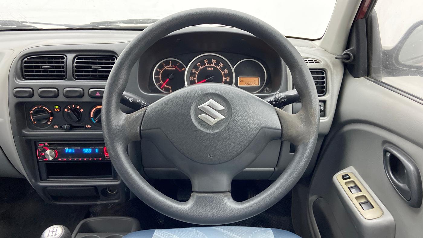 2013 Maruti Alto K10 VXI P, Petrol, Manual, 69,181 km, Steering Wheel Close Up