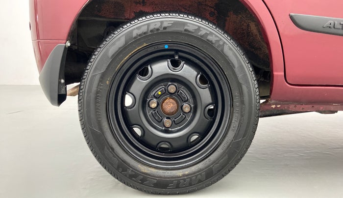 2013 Maruti Alto K10 VXI P, Petrol, Manual, 69,181 km, Right Rear Wheel