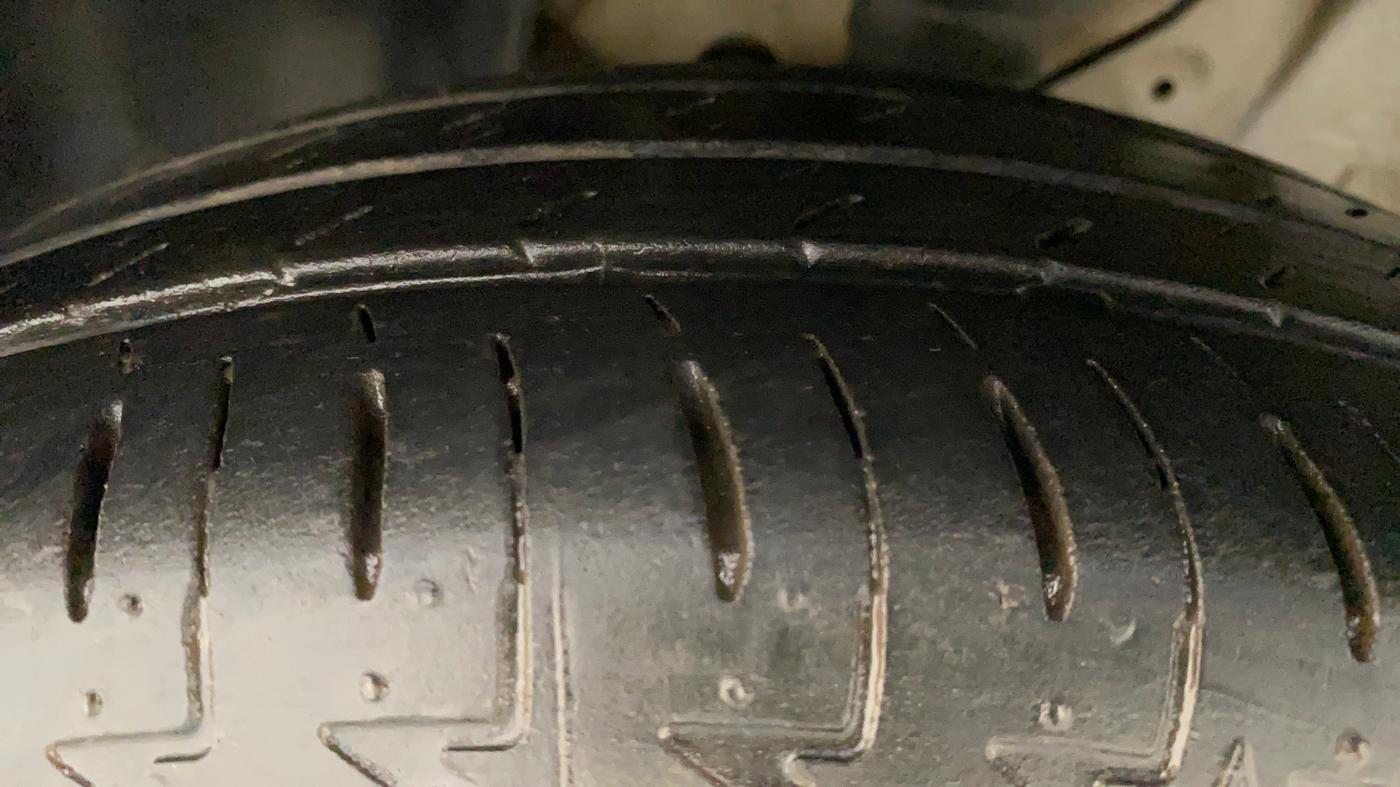 2022 Maruti IGNIS ZETA 1.2, Petrol, Manual, 39,543 km, Left Front Tyre Tread