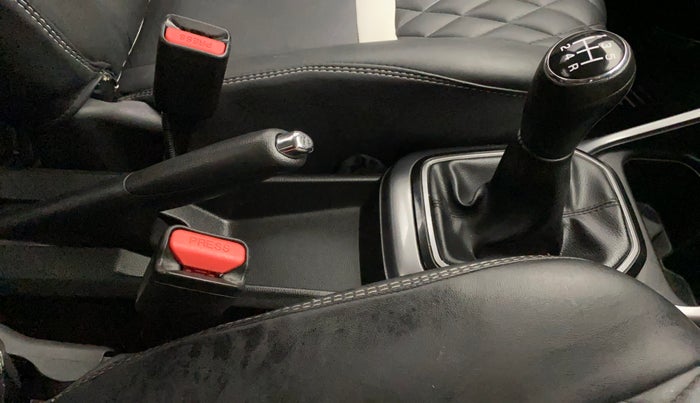 2022 Maruti IGNIS ZETA 1.2, Petrol, Manual, 39,543 km, Gear Lever