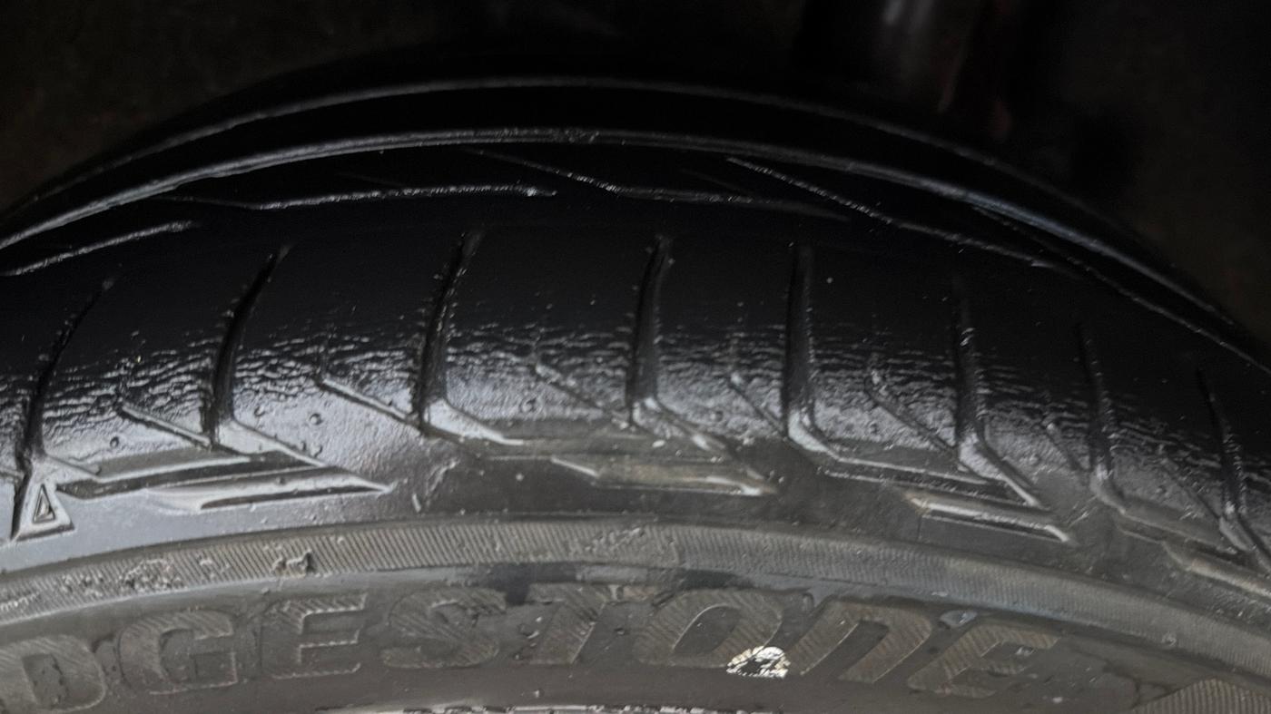 2018 Mercedes Benz C Class C 200 AVANTGARDE, Petrol, Automatic, 28,269 km, Left Rear Tyre Tread