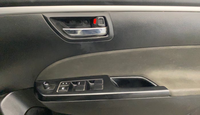2014 Maruti Swift VXI, Petrol, Manual, 31,497 km, Driver Side Door Panels Control