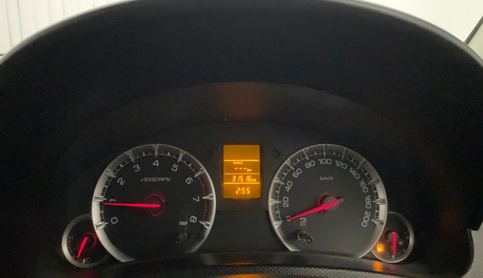2014 Maruti Swift VXI, Petrol, Manual, 31,497 km, Odometer Image