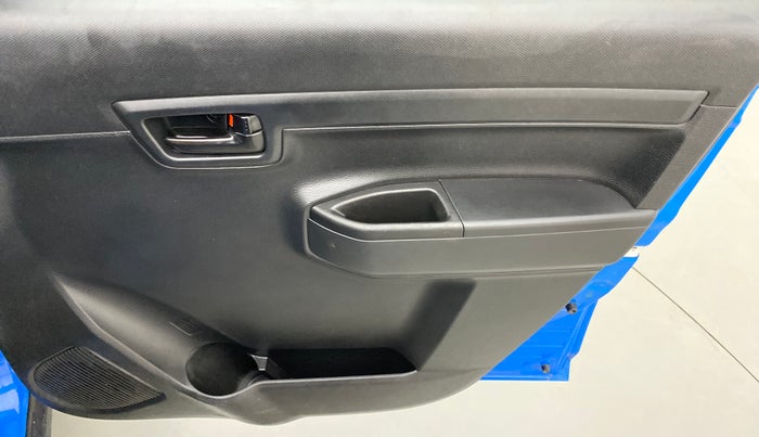2020 Maruti S PRESSO VXI PLUS AGS, Petrol, Automatic, 13,620 km, Driver Side Door Panels Control