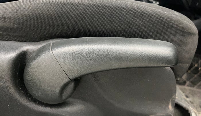 2018 Honda WR-V 1.2L I-VTEC S MT, Petrol, Manual, 1,18,002 km, Driver Side Adjustment Panel