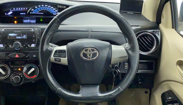 2017 Toyota Etios Liva VX, Petrol, Manual, 47,003 km, Steering Wheel Close Up