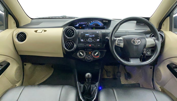 2017 Toyota Etios Liva VX, Petrol, Manual, 47,003 km, Dashboard