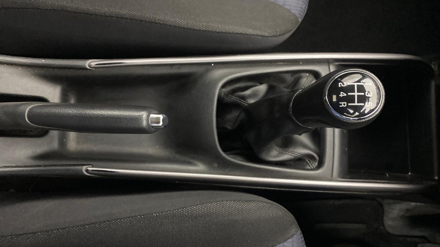2020 Maruti Baleno ZETA PETROL 1.2, CNG, Manual, 51,373 km, Gear Lever