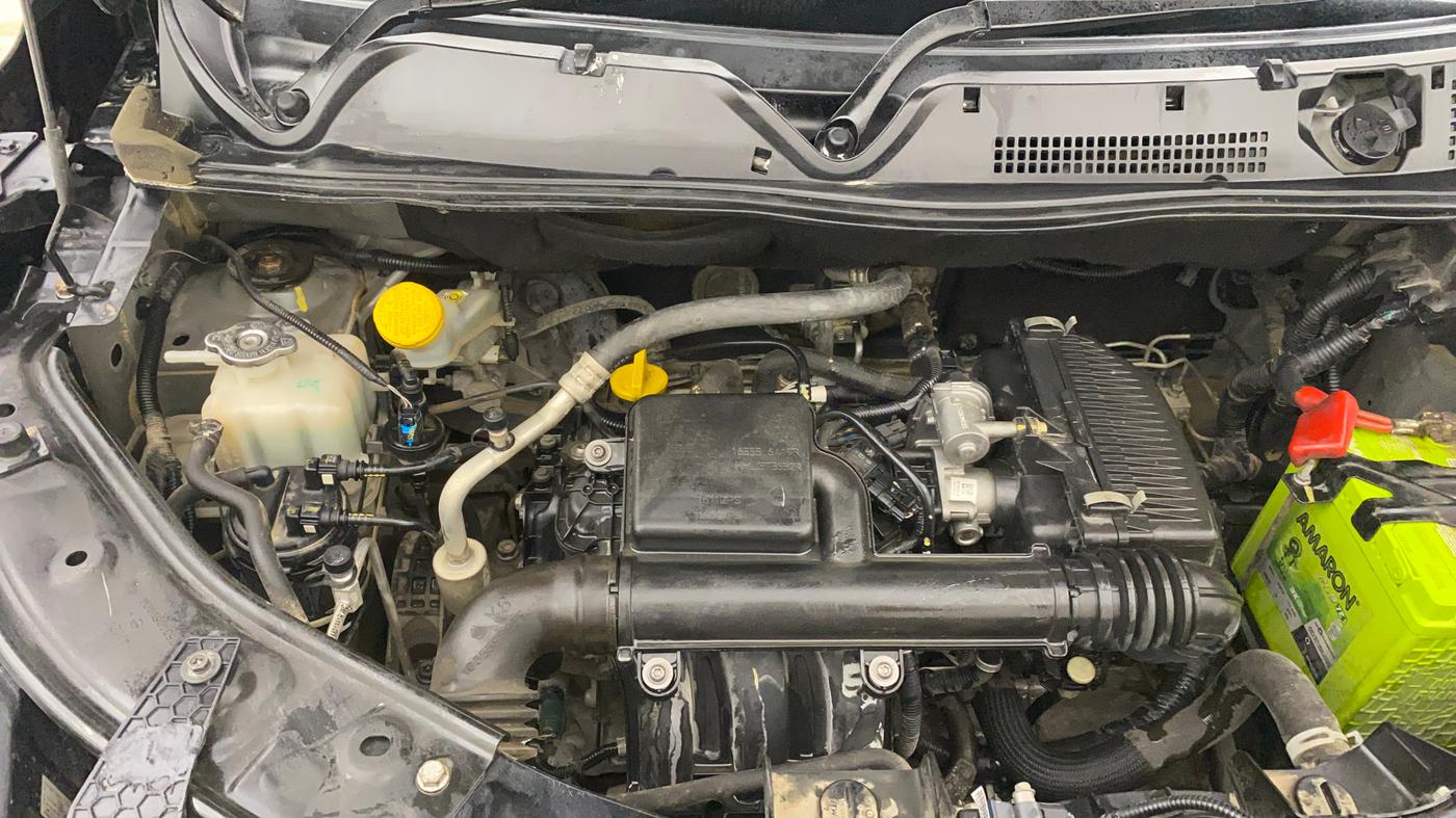 2021 Nissan MAGNITE XV MT, Petrol, Manual, 65,375 km, Engine View - Right