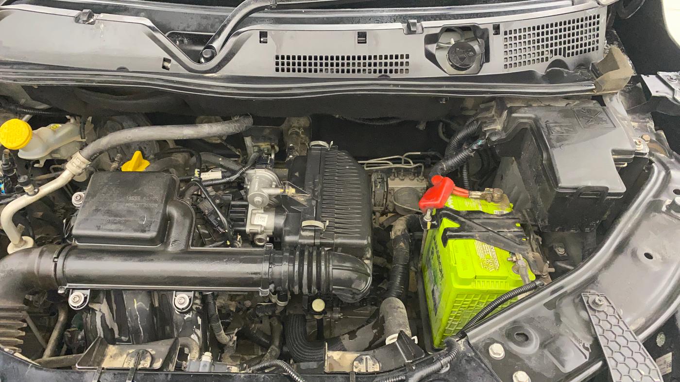 2021 Nissan MAGNITE XV MT, Petrol, Manual, 65,375 km, Engine View - Left