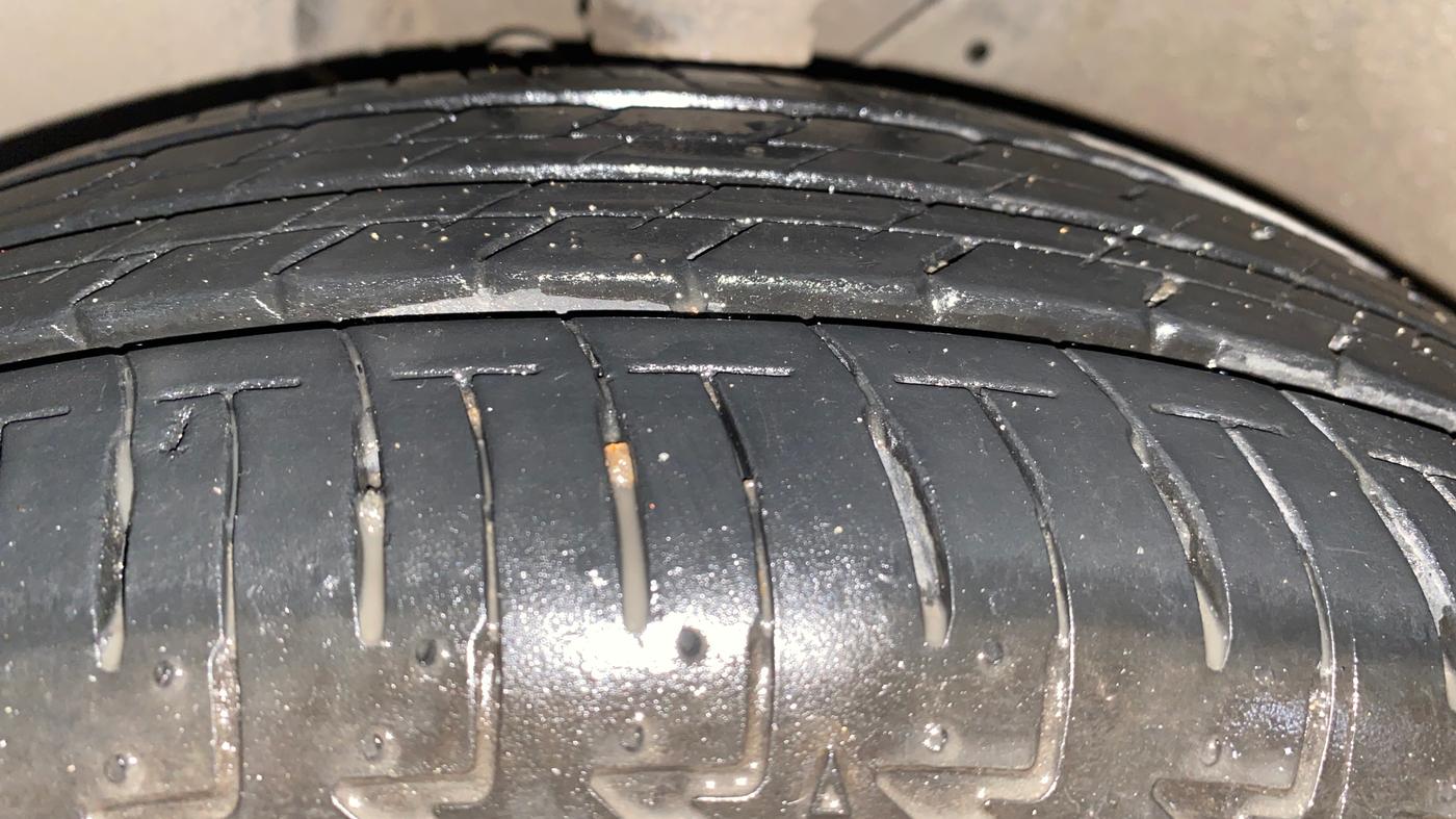 2024 Maruti IGNIS DELTA 1.2 AMT, Petrol, Automatic, 11,732 km, Left Front Tyre Tread