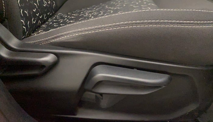 2021 Tata Tiago XZA PLUS PETROL, Petrol, Automatic, 20,958 km, Driver Side Adjustment Panel