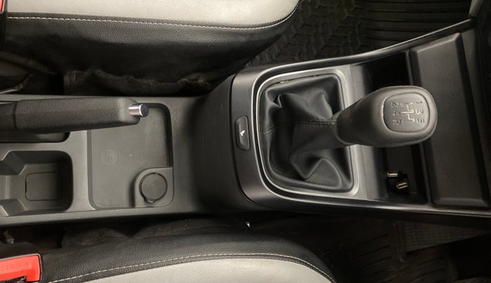 2021 Tata ALTROZ XE PETROL, Petrol, Manual, 32,631 km, Gear Lever