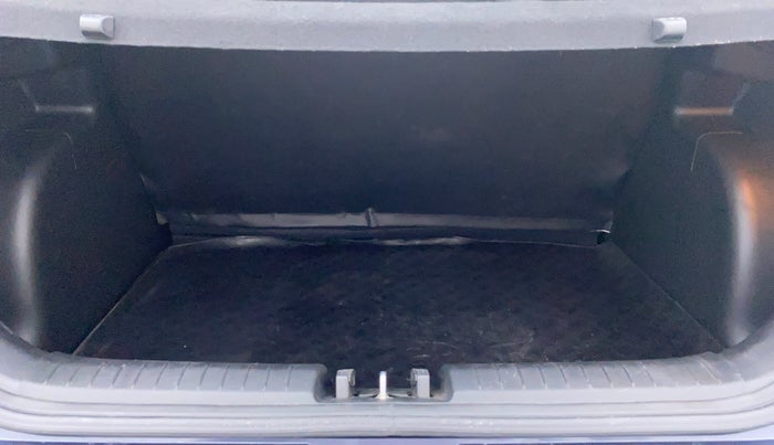 2021 Hyundai VENUE 1.0 TURBO GDI SX+ AT, Petrol, Automatic, 17,128 km, Boot Inside