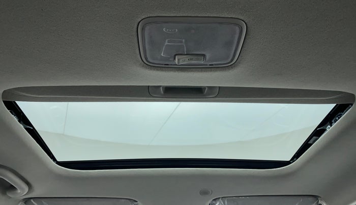 2021 Hyundai VENUE 1.0 TURBO GDI SX+ AT, Petrol, Automatic, 17,128 km, Moonroof/ Sunroof