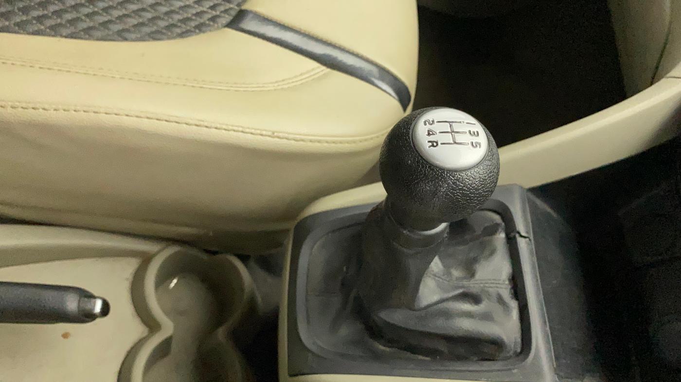 2016 Maruti Celerio VXI, Petrol, Manual, 30,902 km, Gear Lever