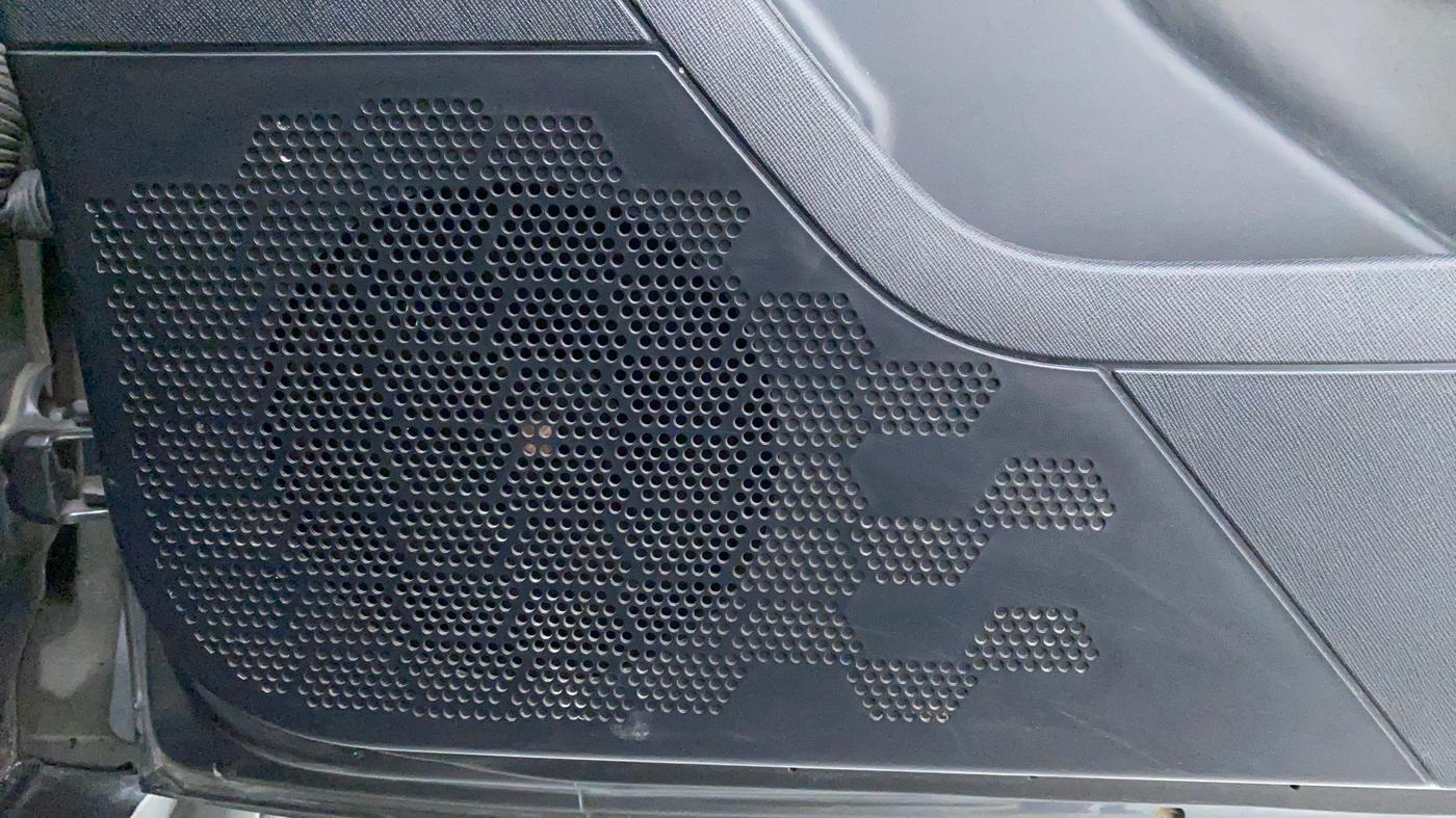 2020 Tata NEXON XE, Petrol, Manual, 18,280 km, Speaker