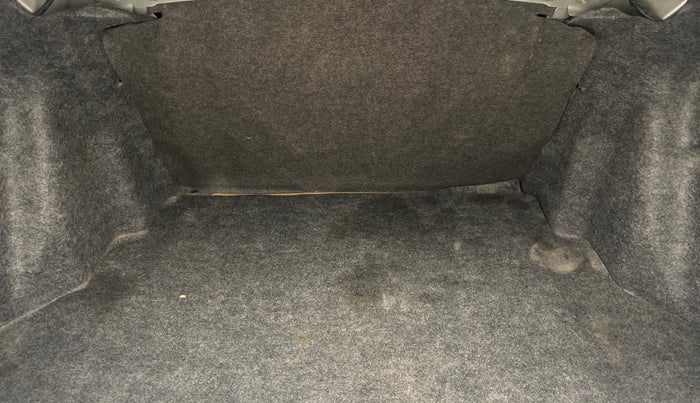 2017 Honda Amaze 1.2L I-VTEC SX, Petrol, Manual, 25,988 km, Boot Inside