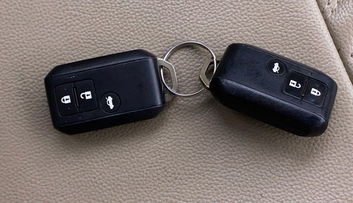 2019 Maruti Dzire ZXI PLUS AMT, Petrol, Automatic, 28,196 km, Key Close Up