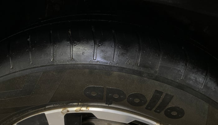 2018 Honda WR-V 1.2L I-VTEC VX MT, Petrol, Manual, 73,002 km, Right Rear Tyre Tread