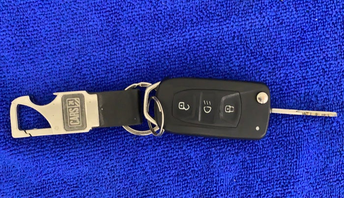2019 Tata Tiago XZA PETROL, Petrol, Automatic, 30,302 km, Key Close Up
