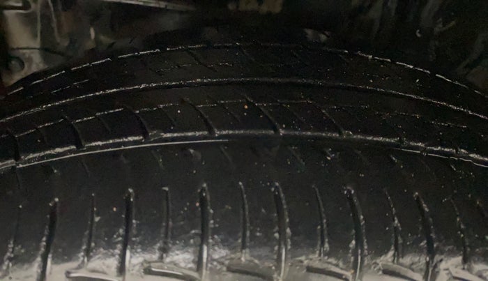 2021 Toyota YARIS G CVT, Petrol, Automatic, 29,165 km, Left Front Tyre Tread