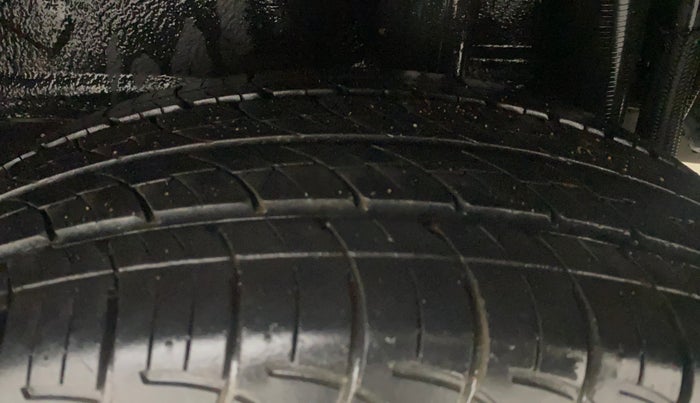 2021 Toyota YARIS G CVT, Petrol, Automatic, 29,165 km, Left Rear Tyre Tread