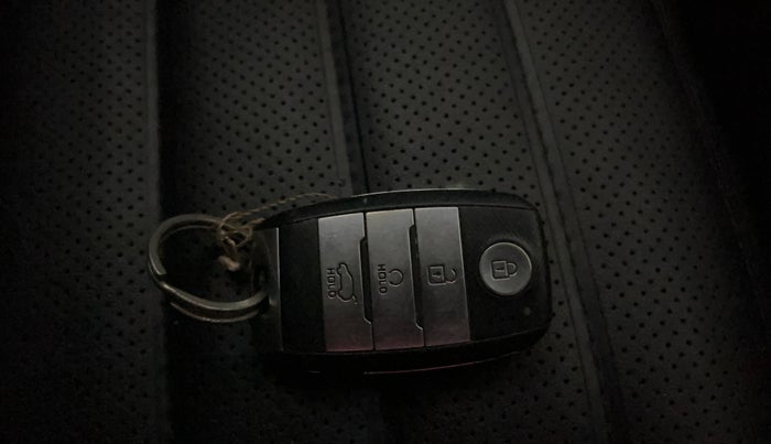 2020 KIA SELTOS GTX PLUS AT 1.5 DIESEL, Diesel, Automatic, 75,342 km, Key Close Up