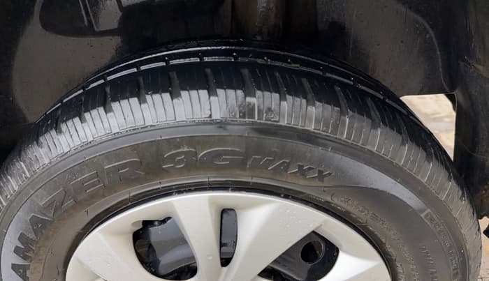 2023 Maruti Swift VXI, Petrol, Manual, 23,218 km, Left Rear Tyre Tread