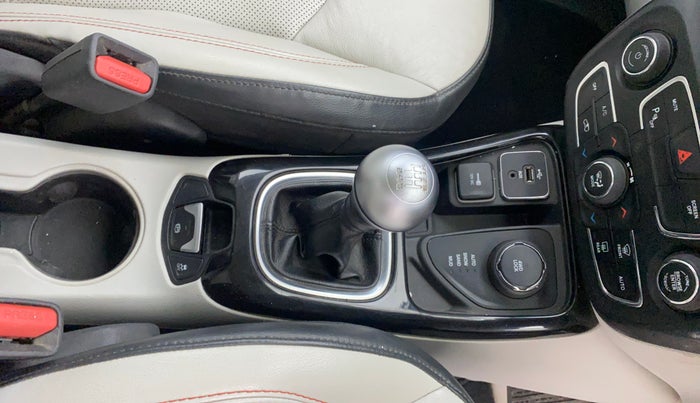 2017 Jeep Compass LIMITED (O) 2.0 DIESEL 4X4, Diesel, Manual, 72,840 km, Gear Lever