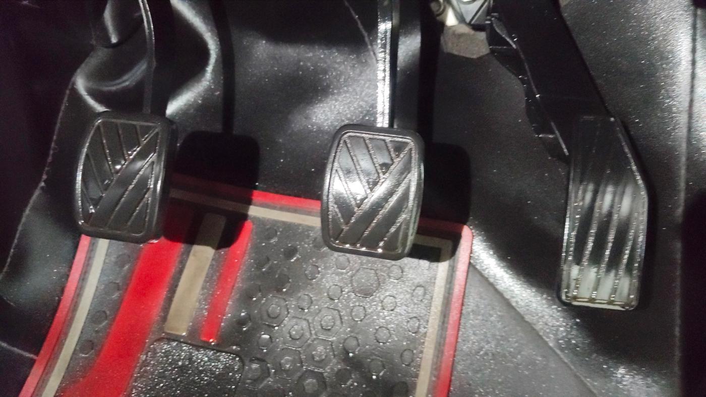 2021 Maruti S PRESSO VXI CNG, CNG, Manual, 95,031 km, Pedals