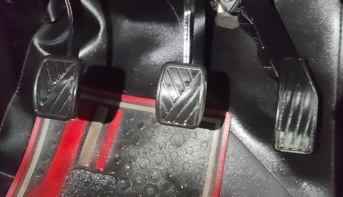 2021 Maruti S PRESSO VXI CNG, CNG, Manual, 95,131 km, Pedals