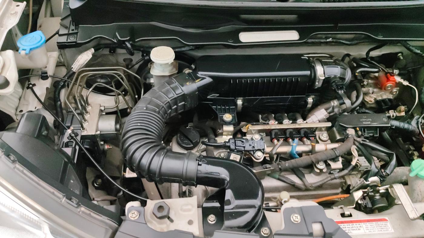 2021 Maruti S PRESSO VXI CNG, CNG, Manual, 95,031 km, Engine View - Right