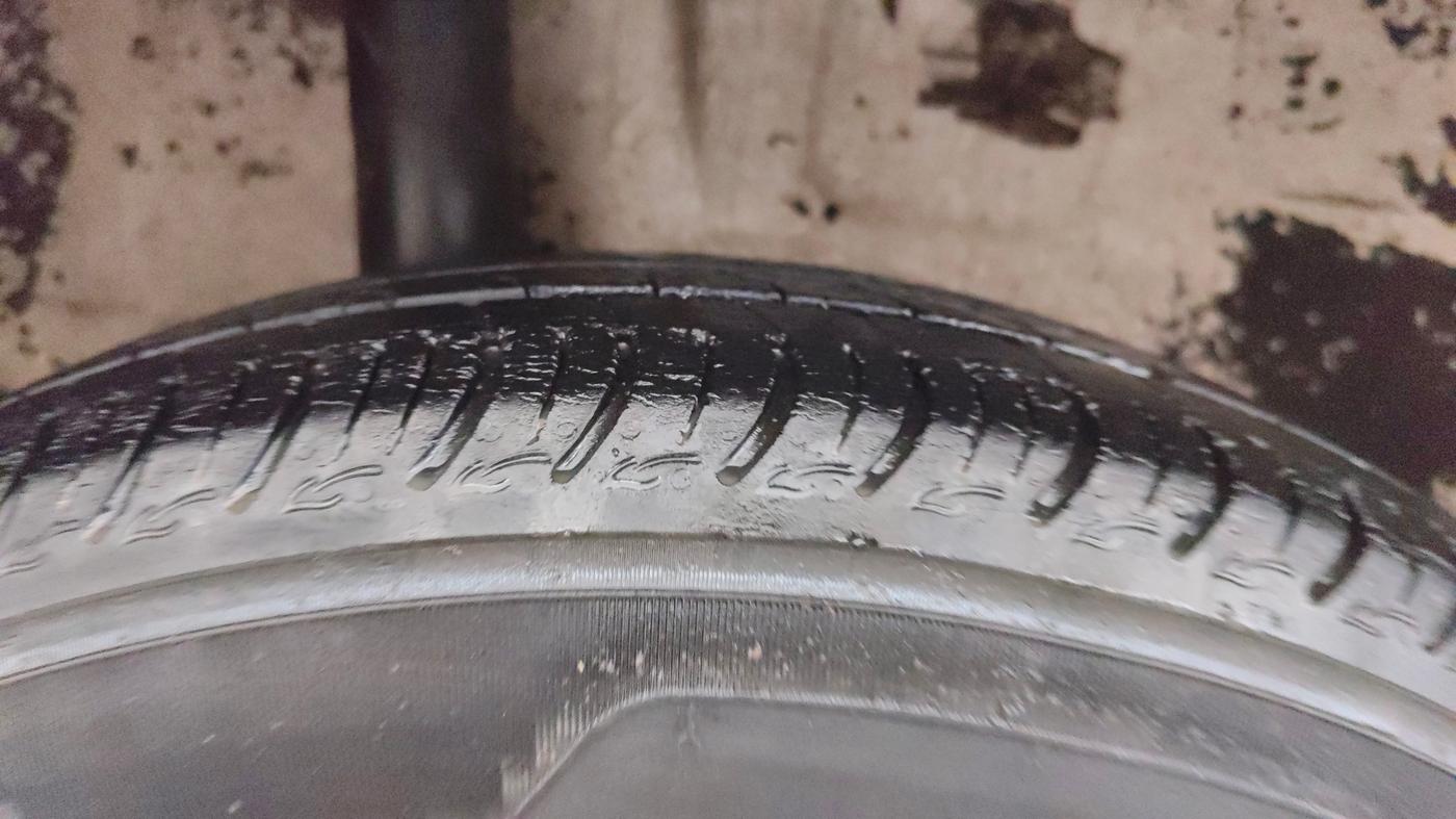 2021 Maruti S PRESSO VXI CNG, CNG, Manual, 95,031 km, Right Rear Tyre Tread